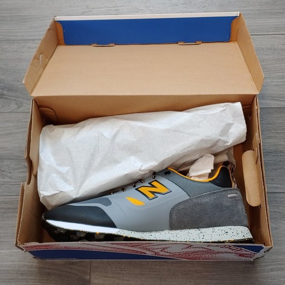 Brand New Men's New Balance Trailbuster Grey Chromatic Yellow Running Shoes 11.5 - Picture 2 of 12